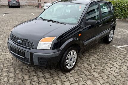 Ford Fusion 123.000 km 2.600 &euro; Köln 50739