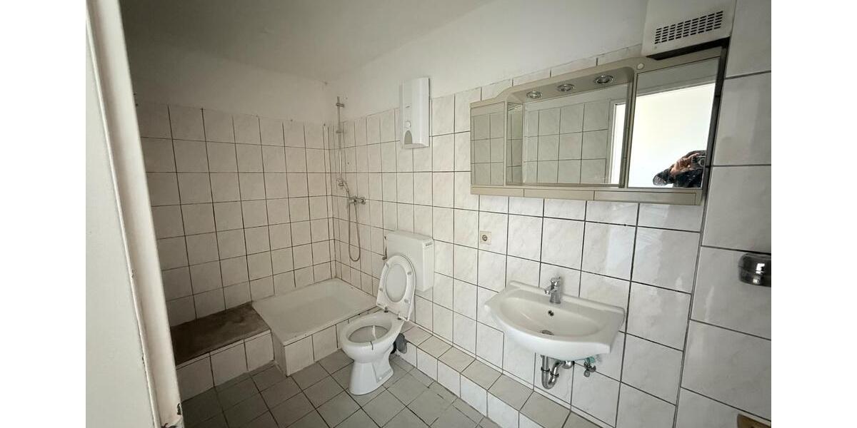 Dachgeschoßwohnung Neuss Erfttal - 1 Zimmer, 55 m&sup2;, 850&euro; | Angebot:25308372