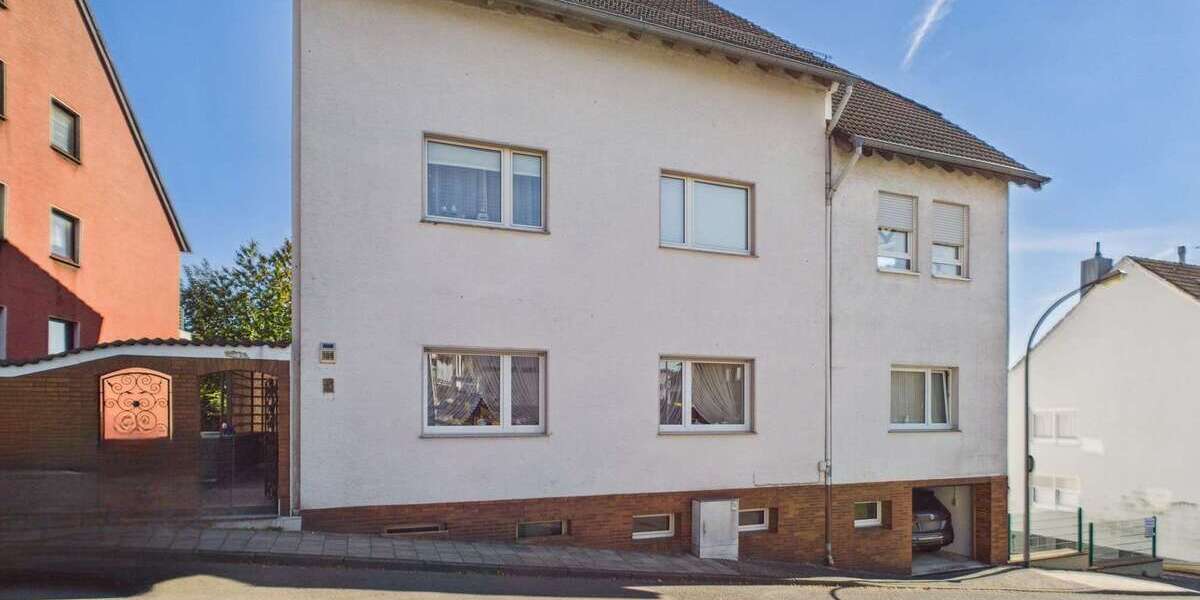 Einfamilienhaus Remscheid Reinshagen - 9 Zimmer, 168 m&sup2;, 320.000&euro; | Angebot:23365131