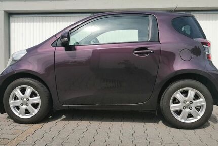 Toyota IQ
