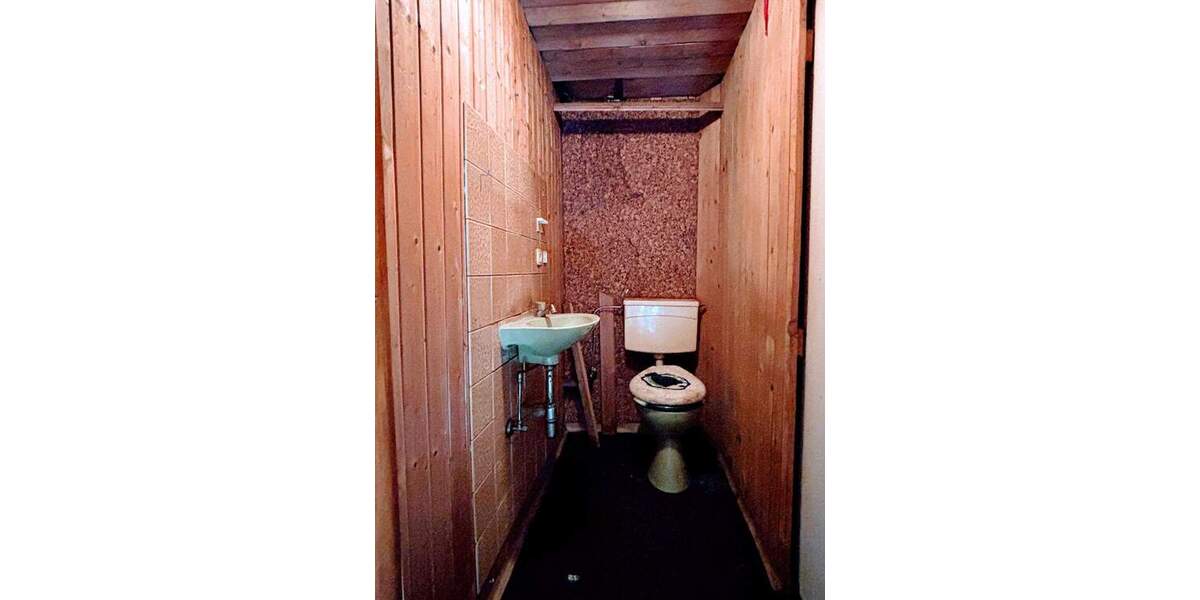 Wohnen mit Raum zur Entfaltung - Reiheneckhaus mit großem Grundstück 4 zimmer