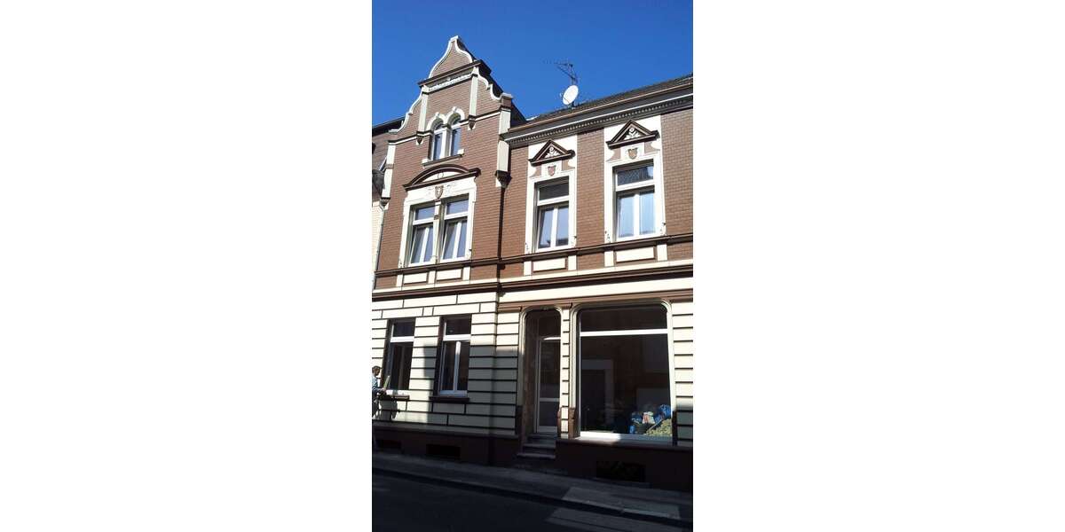 Haus zum Kaufen in Solingen 399.000 € 204 m² 9 zimmer