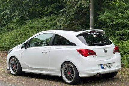 Opel Corsa 153.000 km 9.500 &euro; Leichlingen 42799