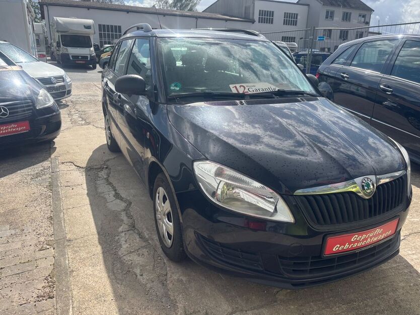 Skoda Fabia 183.100 km 3.200 € Monheim am Rhein 40789
