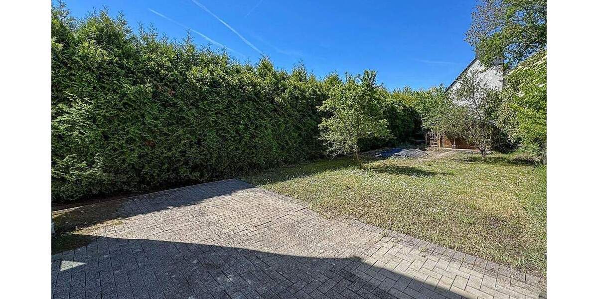 Sanierte Doppelhaushälfte mit Anbau in Vogelsang 3 zimmer