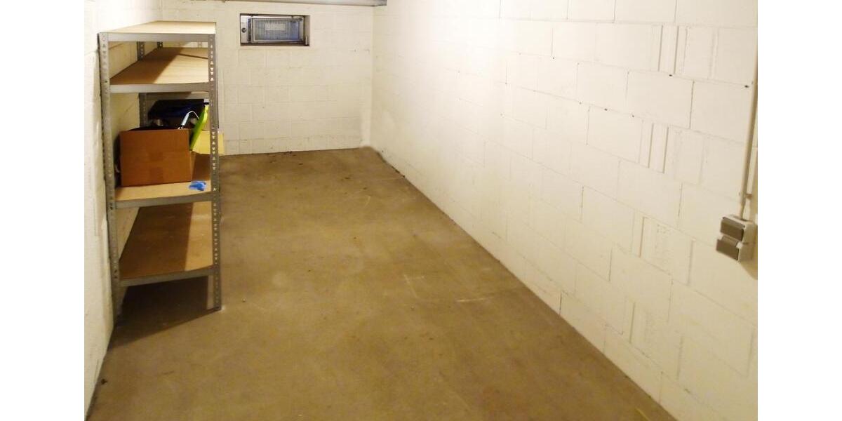 3 Zimmer Wohnung mit Fenster im Bad und im Gäste WC inkl. kostenfreiem Spitzboden 3 zimmer