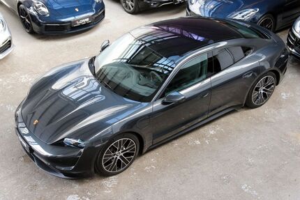 Porsche Taycan 57.537 km 56.990 &euro; Düsseldorf 40237