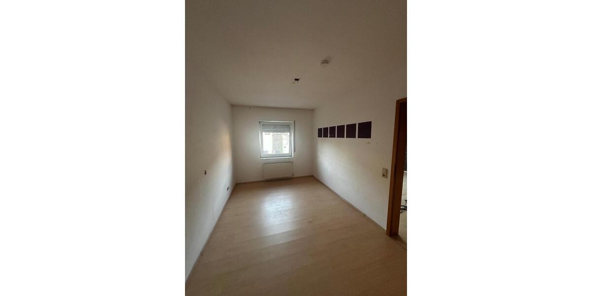 Etagenwohnung Troisdorf Bergheim - 3 Zimmer, 67 m&sup2;, 1.250&euro; | Angebot:25364992