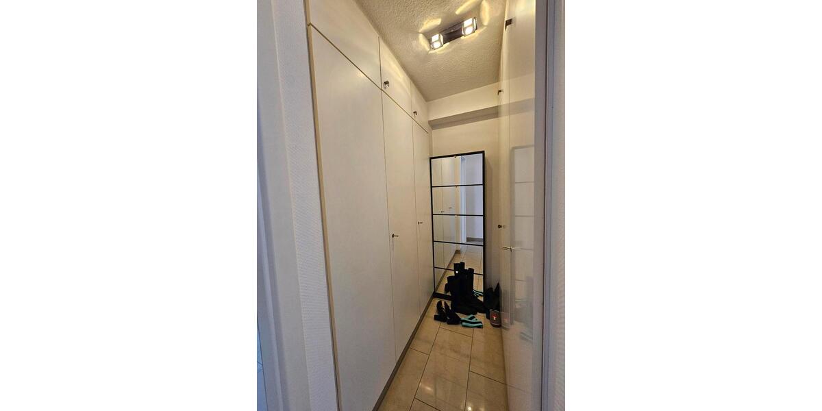 3 Zimmer Penthouse EBK Ausblick , ruhig , zentral 3 zimmer