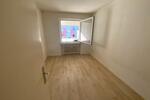 Etagenwohnung Solingen Central - 3 Zimmer, 81 m&sup2;, 639&euro; | Angebot:25416426
