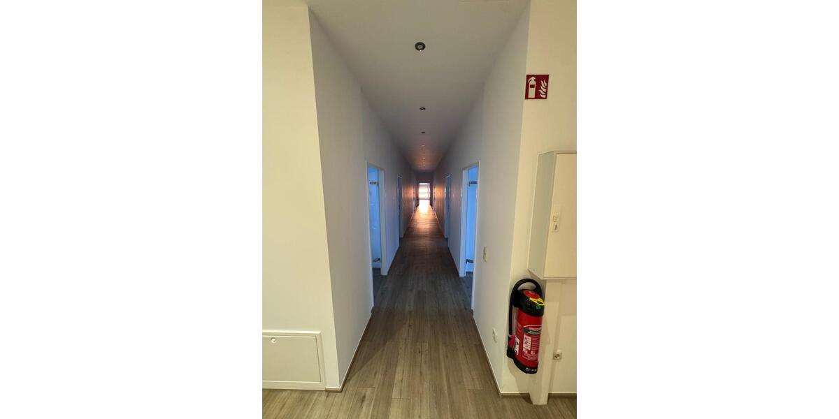 Gewerbeobjekt Niederkassel - 400&euro; | Angebot:24853795