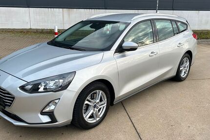 Ford Focus 74.567 km 14.100 &euro; Köln 50829