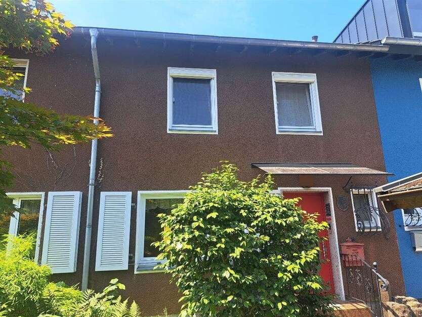 Haus zum Kaufen in Bergisch Gladbach 525.000 € 110 m² 5.5 zimmer