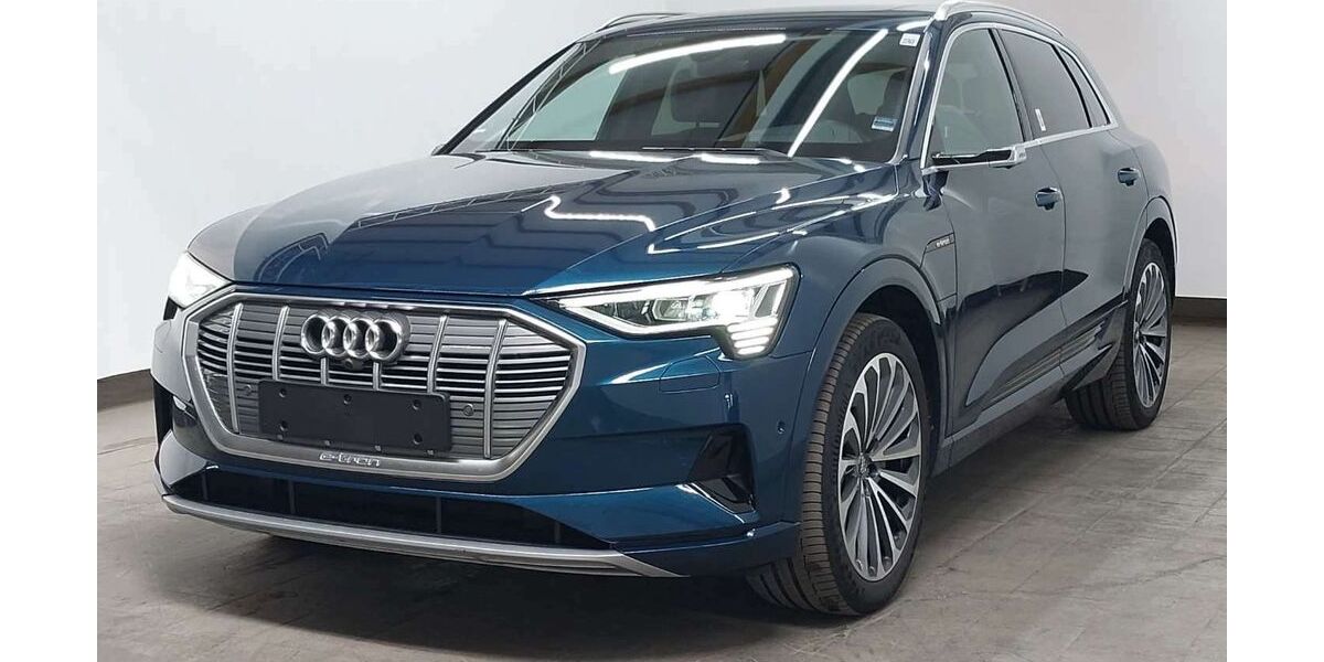 Audi e-tron 69.300 km 27.900 &euro; Hilden 40721