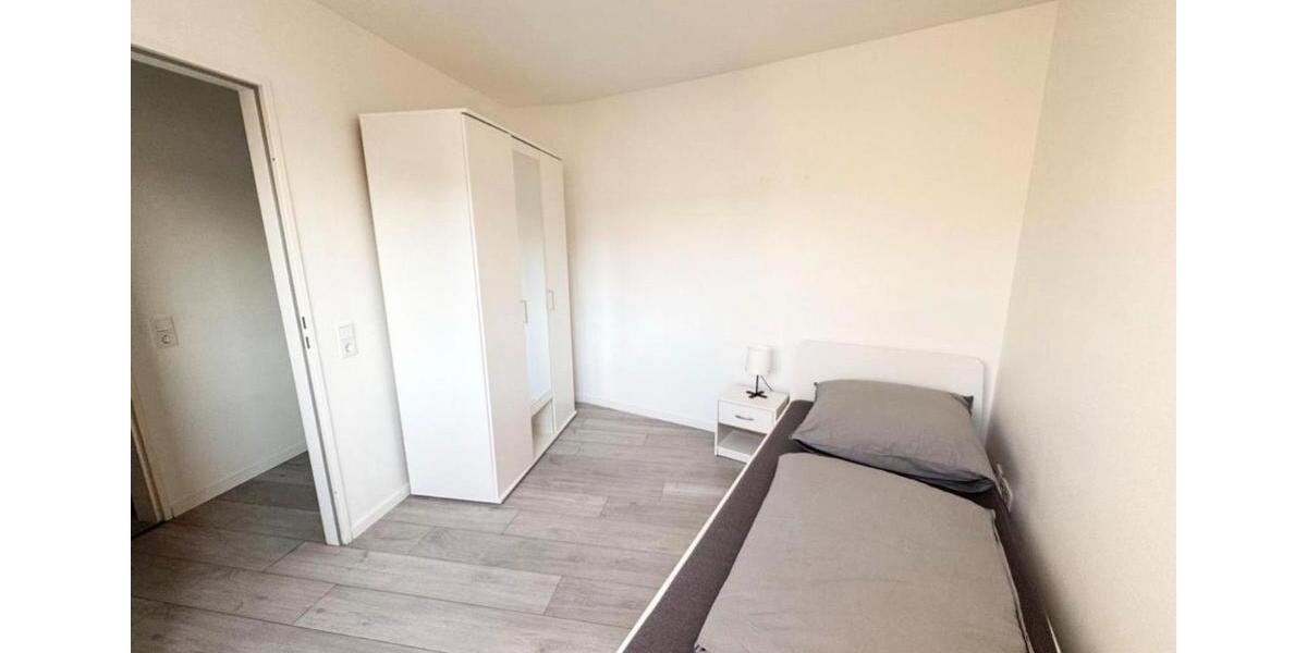 Doppelhaushälfte Bergisch Gladbach Frankenforst - 4 Zimmer, 150 m&sup2;, 1.875&euro; | Angebot:25871380