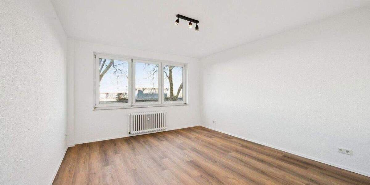 Sofort bezugsfrei! 2-Zimmerwohnung mit Balkon und Garagenstellplatz 2 zimmer