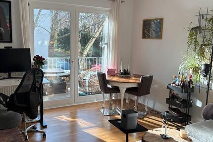 Zwischenmiete - helle zentrale 2-Zimmer Wohnung JanuarJuni-Juli 2 zimmer