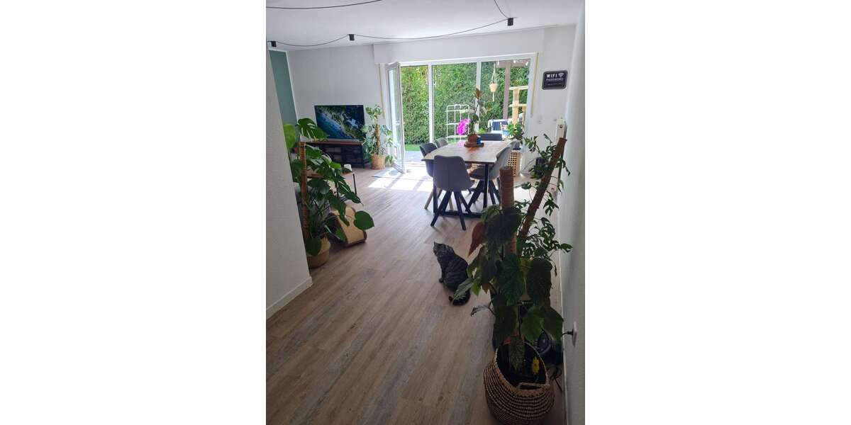 Etagenwohnung Lindlar - 2 Zimmer, 77 m&sup2;, 820&euro; | Angebot:25151908