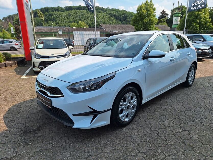 Kia ceed / Ceed 16.350 km 21.850 € Overath 51491