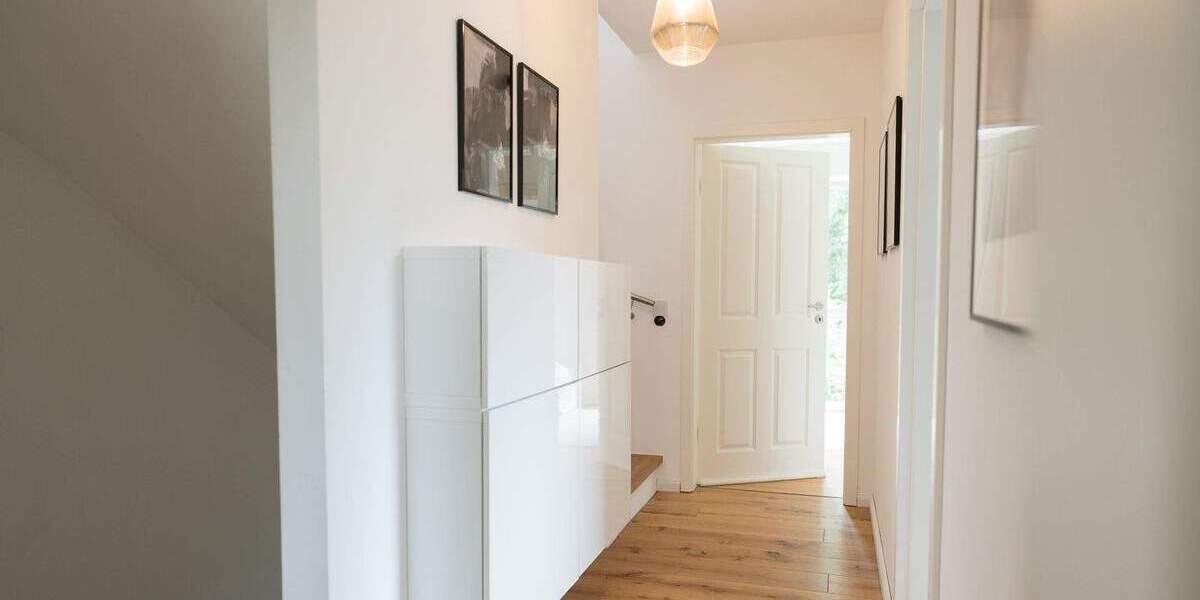 Moderne Immobilie mit Garten in familienfreundlicher Lage 5 zimmer