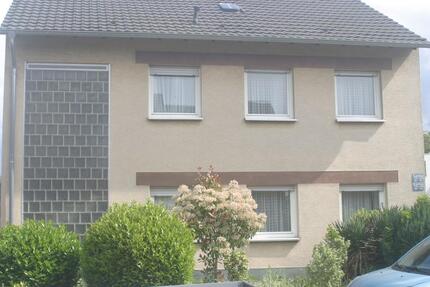 Haus Wesseling - 7 Zimmer, 130 m&sup2;, 480.000&euro; | Angebot:26901796