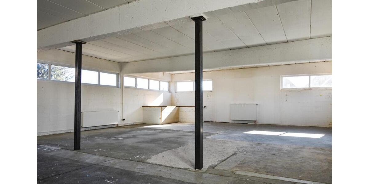 Ladenlokal! Praxis! Büro! Lager! Werkstatt. Hier ist alles möglich. Zentral. Ca. 353m². Teilbar. zimmer