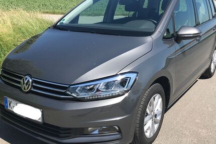 VW Touran 98.100 km 13.900 &euro; Köln 50859