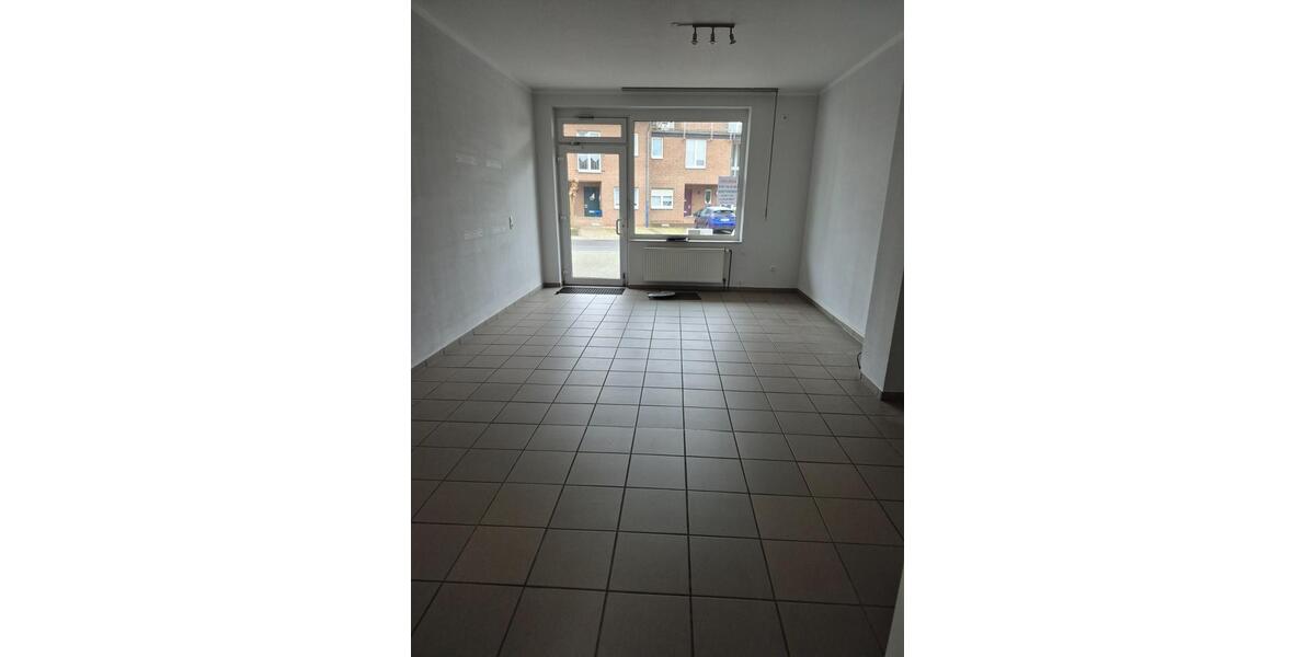 Büro- Praxisraum mit Parkplatz in Bergheim-Büsdorf zimmer