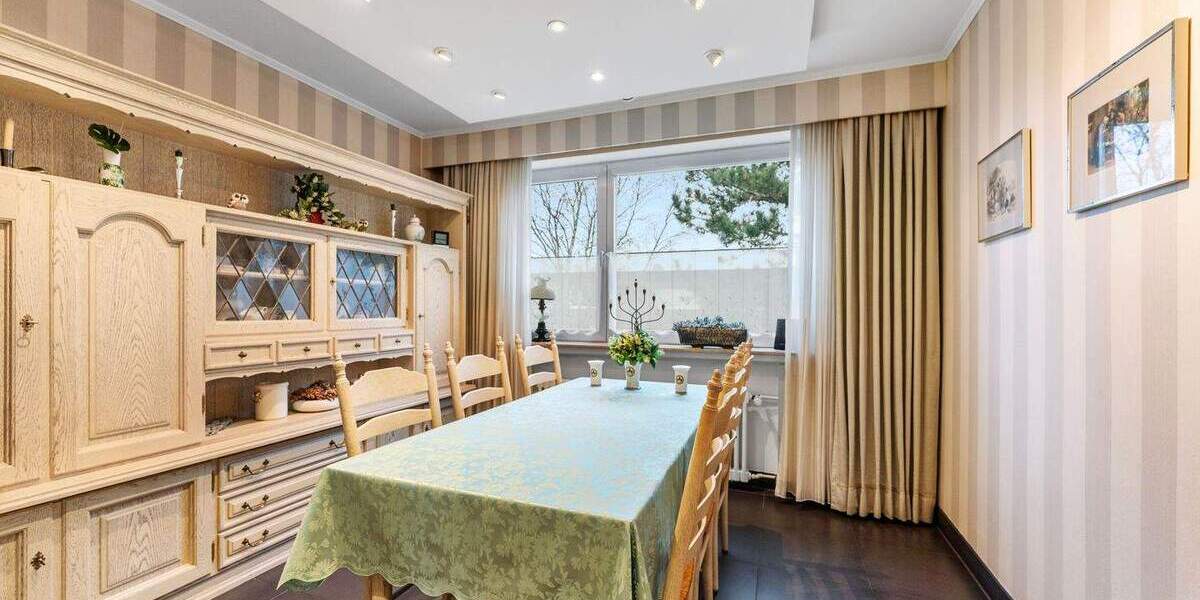 Etagenwohnung Erftstadt Liblar - 3 Zimmer, 80 m&sup2;, 235.000&euro; | Angebot:24809958