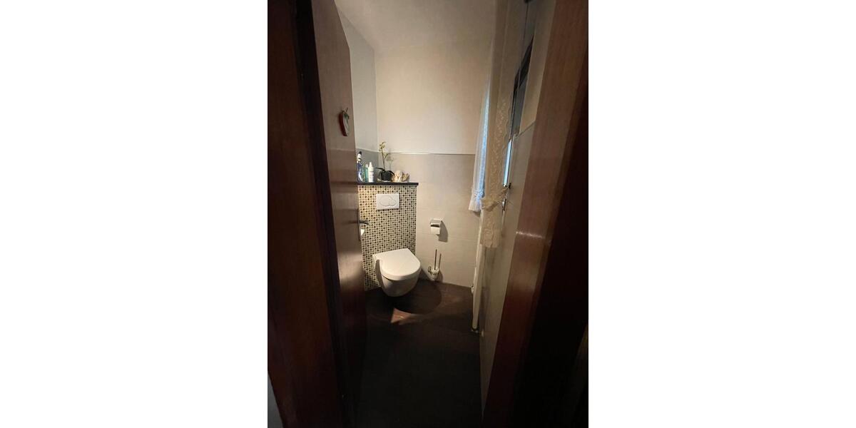 Einfamilienhaus Leichlingen (Rheinland) - 6 Zimmer, 166 m&sup2;, 590.000&euro; | Angebot:27108873