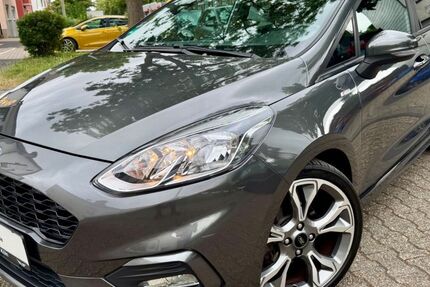 Ford Fiesta 122.000 km 11.290 &euro; Köln/Wahn 51147