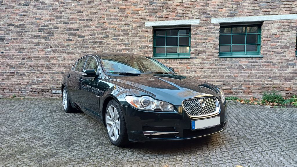 Jaguar XF 202.000 km 6.800 &euro; Köln 50670