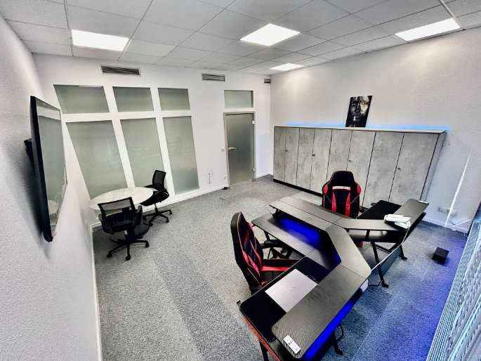 Büro in Leverkusen 379 € 45 m² zimmer
