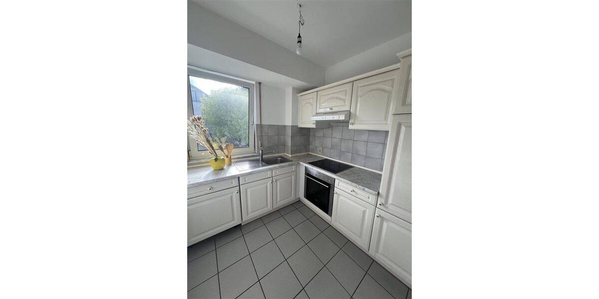 Etagenwohnung Rösrath Forsbach - 2 Zimmer, 73 m&sup2;, 850&euro; | Angebot:26926303