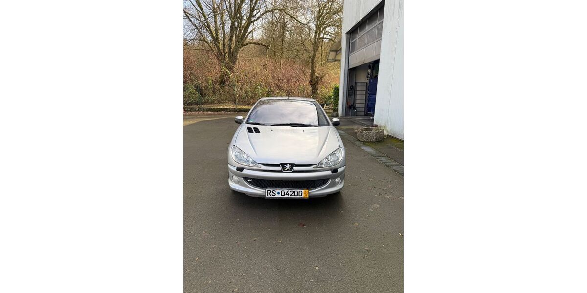 Peugeot 206 92.000 km 3.000 &euro; Remscheid 42859