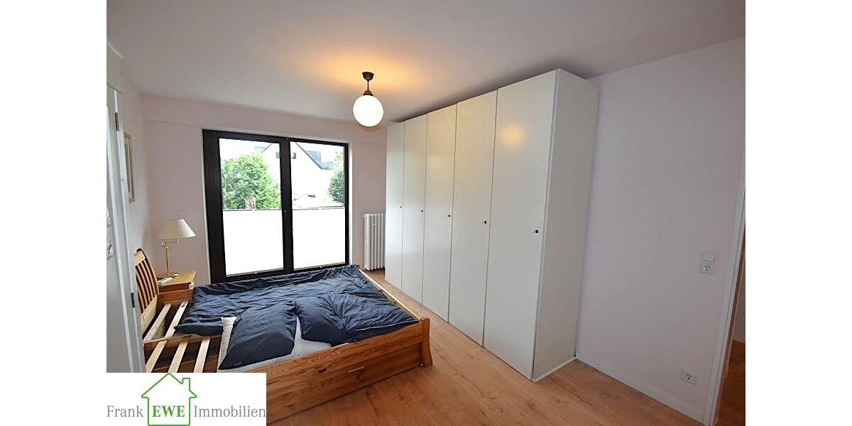 Objekt-Nr. 436 - 40597 Düsseldorf Möbliertes Reiheneckhaus mit Garage in Benrath 3 zimmer