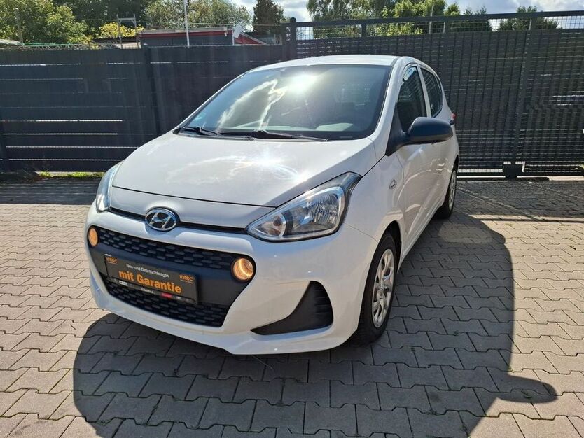 i10
