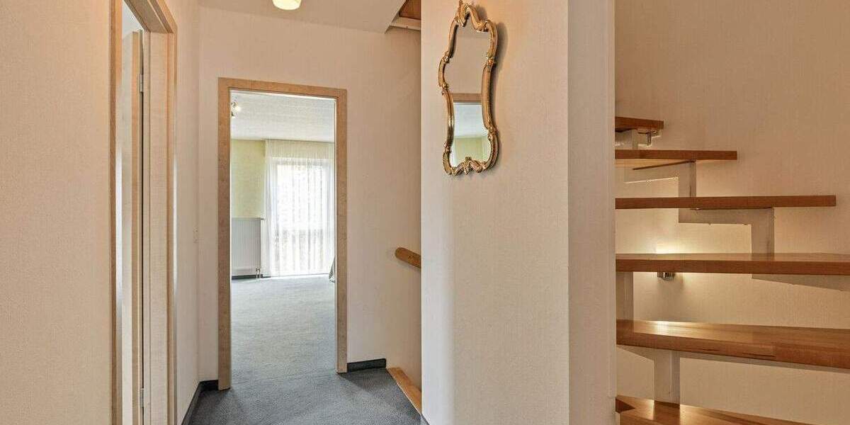 Reihenendhaus Köln Nippes - 6 Zimmer, 185 m&sup2;, 1.075.000&euro; | Angebot:25360648