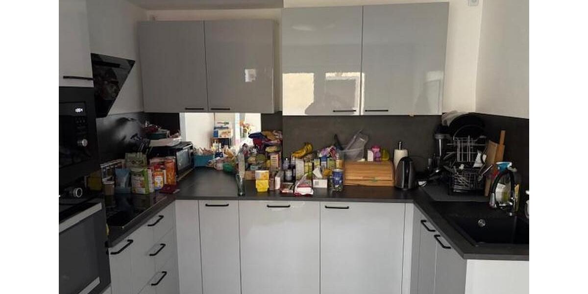 Reihenhaus Köln Innenstadt - 6 Zimmer, 135 m&sup2;, 2.800&euro; | Angebot:25252021