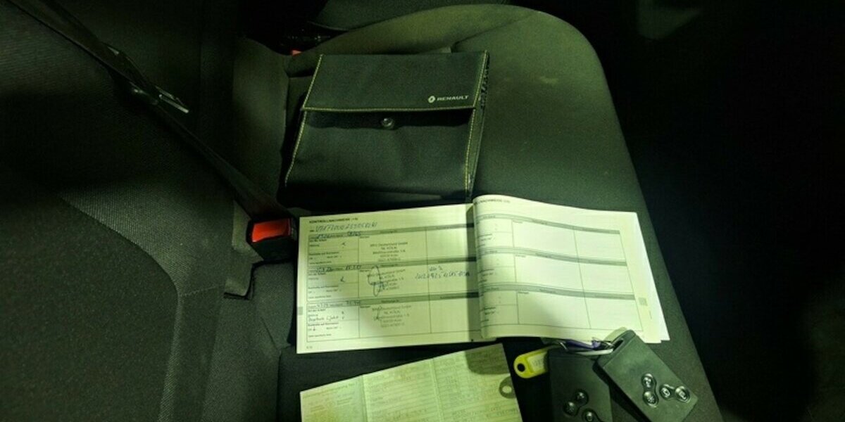 Renault Trafic L2H1 3 Sitze Standh. Regale EU6 GARANTIE 85.000 km 16.500 &euro; Erftstadt 50374