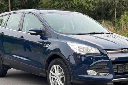 Ford Kuga 113.000 km 7.600 &euro; Neuss 41466