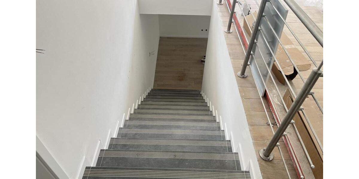 Etagenwohnung Köln Kalk - 3 Zimmer, 110 m&sup2;, 2.000&euro; | Angebot:26408974