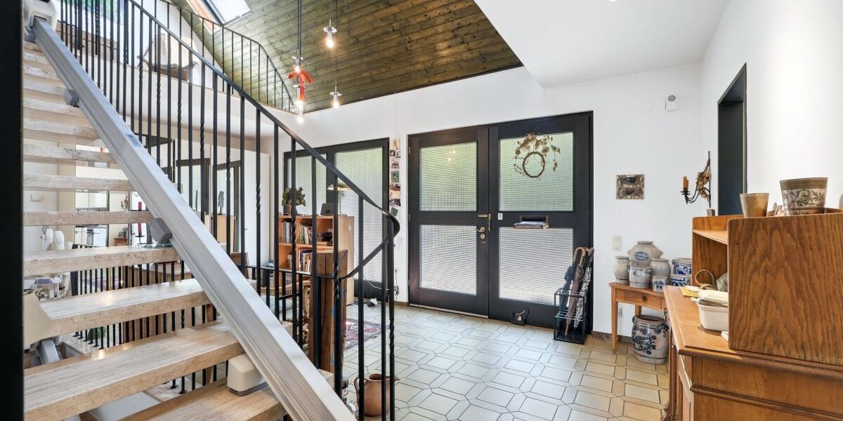 Idylle in Lohmar - Freistehendes Einfamilienhaus mit besonderer Architektur und lichtdurchfluteten Räumlichkeiten! - Einfamilienhaus Lohmar | Angebot:27107864