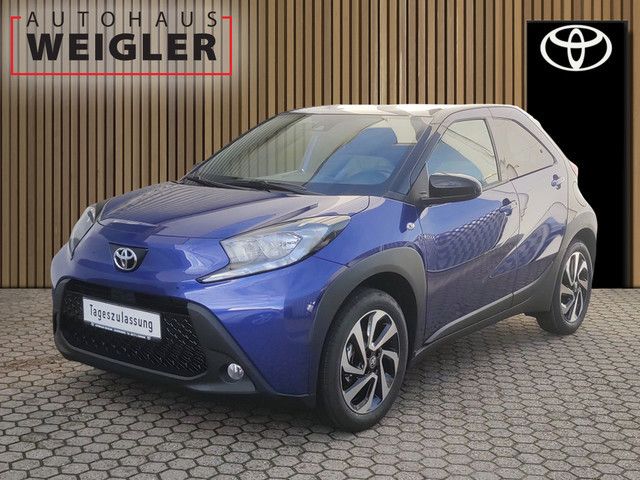 Toyota Aygo (X) 2.500 km 18.690 &euro; Leverkusen 51381