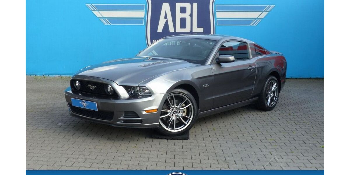 Ford Mustang 35.000 km 27.990 &euro; Bergisch Gladbach 51429
