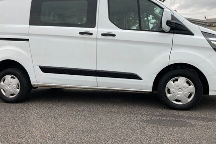 Ford Transit Custom 194.000 km 15.800 € Pulheim 50259