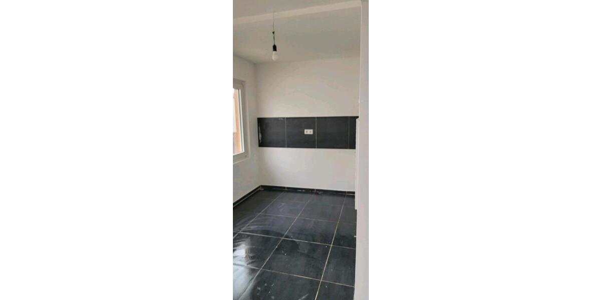 Erdgeschoßwohnung Wesseling - 5 Zimmer, 100 m&sup2;, 1.400&euro; | Angebot:25612799