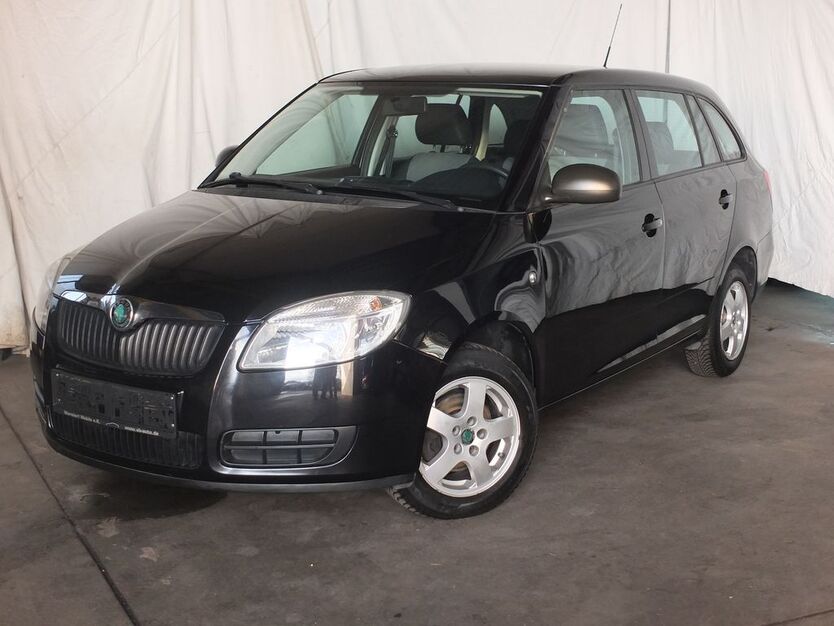 Skoda Fabia 146.211 km 3.498 € Köln-Marsdorf/Junkersdorf 50858