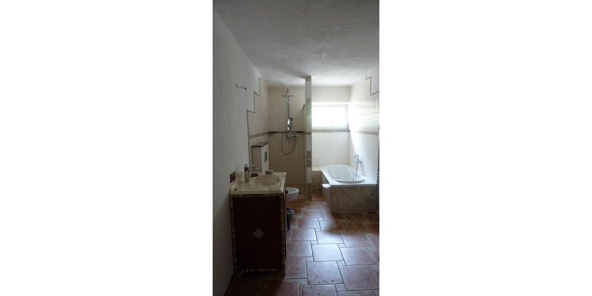 Erdgeschoßwohnung Leverkusen Bergisch Neukirchen - 2 Zimmer, 96 m&sup2;, 260.000&euro; | Angebot:26164462