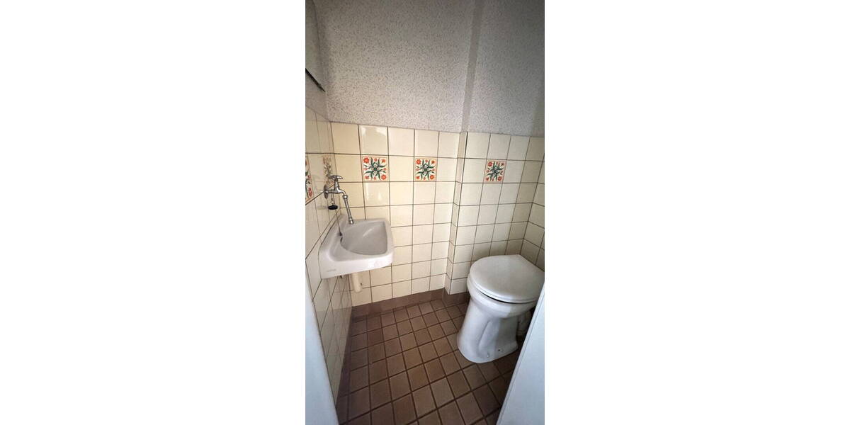 Etagenwohnung Düsseldorf Lörick - 4 Zimmer, 93 m&sup2;, 444.400&euro; | Angebot:26768924